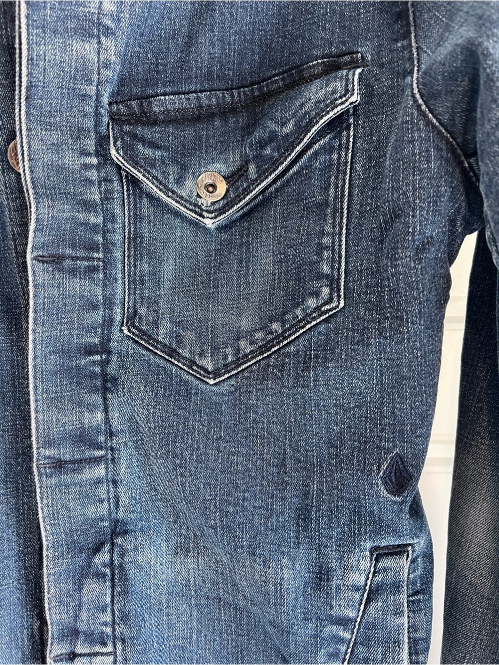 Volcom Liberated - Vintage Denim Padded Plaid Jacket - Picture 3 of 11
